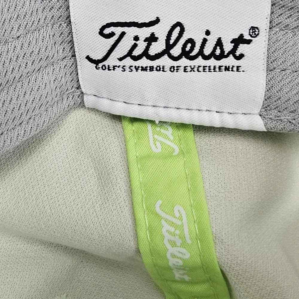 Titleist Golf Hat Mens Lime Green Cap Pro V1 Performance Strapback‎ Activewear